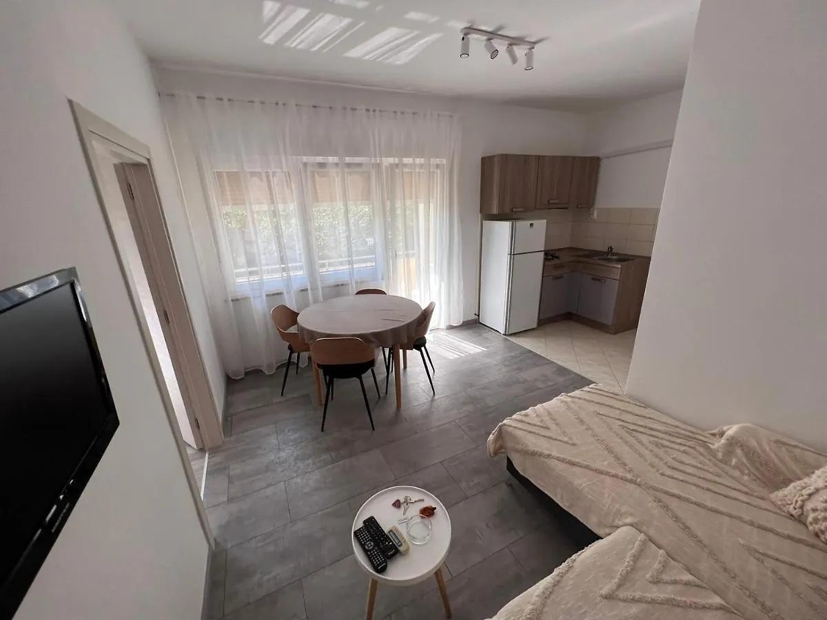 Apartments Iskra Rovinj 3*,